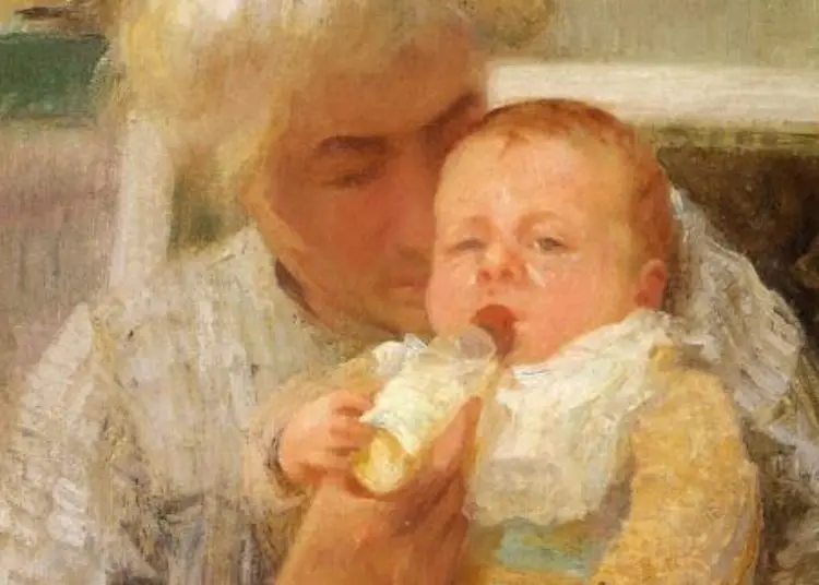 Infants often fed solid foods too early, reasoning differs