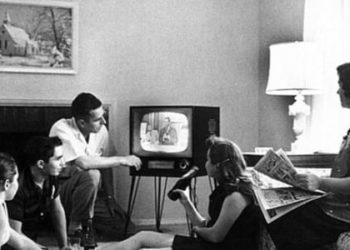 TV associated with higher BMI in teens