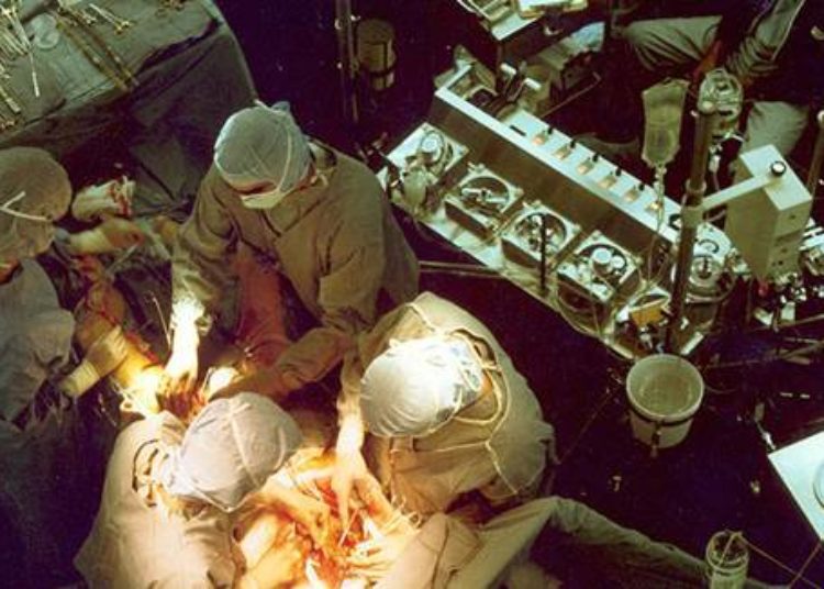 Cardiac surgery risk stratification scores correlate poorly with costs