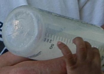 Early feeding practices modifiable through appropriate education