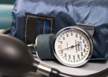 Low diastolic blood pressure associated with higher mortality in chronic kidney disease