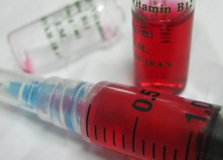 Long-term gastric acid suppression associated with vitamin B12 deficiency