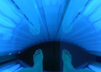 Indoor tanning associated with risky health behaviors in adolescents
