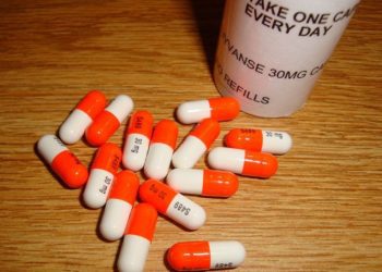 Out-of-hospital medication error rate unchanged in young children