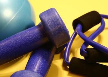 Exercise improves aromatase inhibitor-induced arthralgia in breast cancer survivors