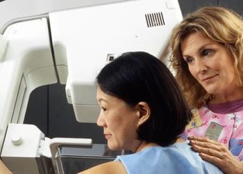 Adjuvant breast cancer treatment associated with additional cancer risk