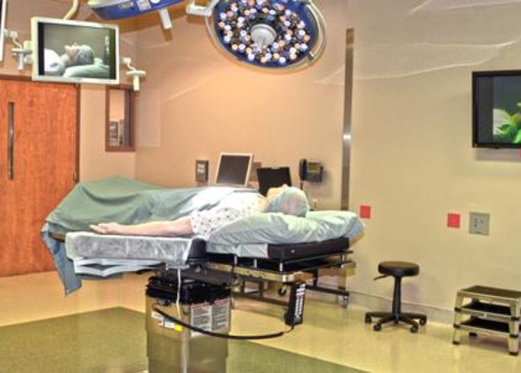 Comprehensive recovery pathway improves patient outcomes in colorectal surgery