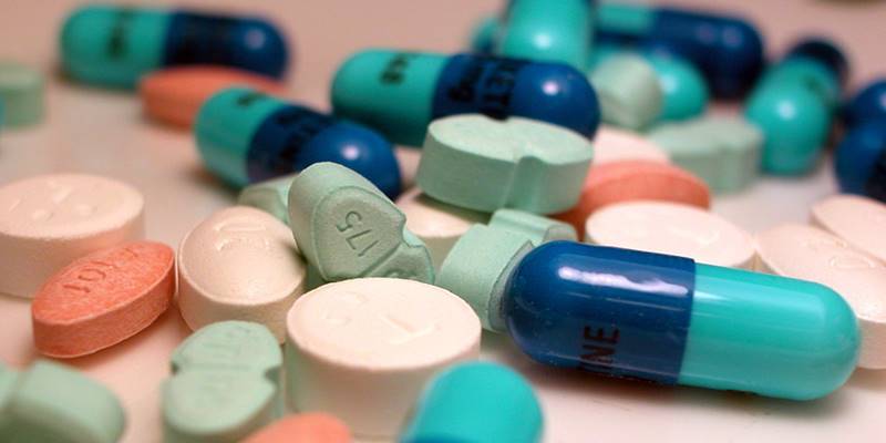 pills CC_wiki_MorgueFile
