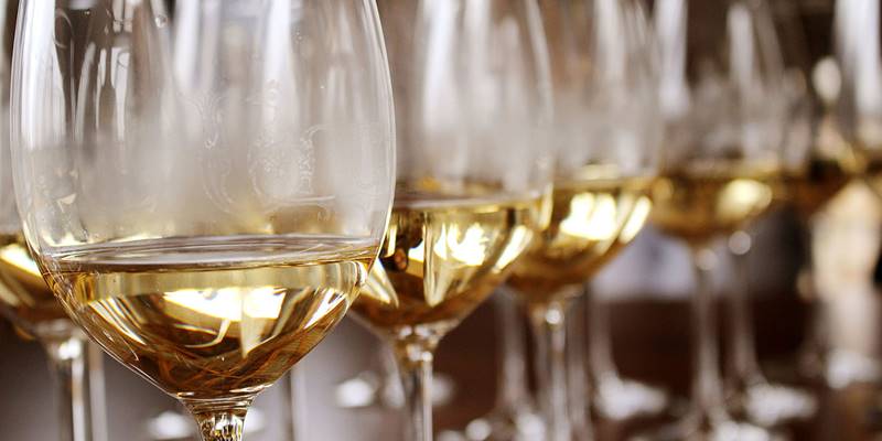 alcohol wine CC_wiki_Narek75
