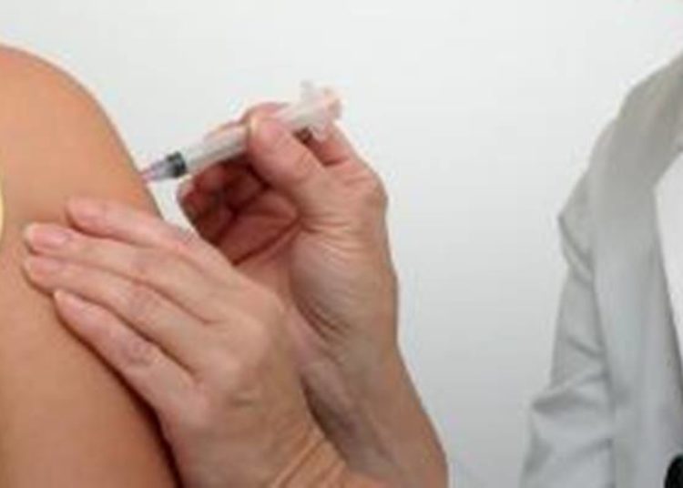 Late pregnancy pertussis vaccination may boost passive immunity