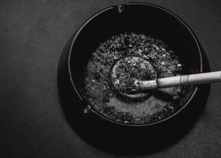 E-cigarette users have greater odds of subsequent cigarette use